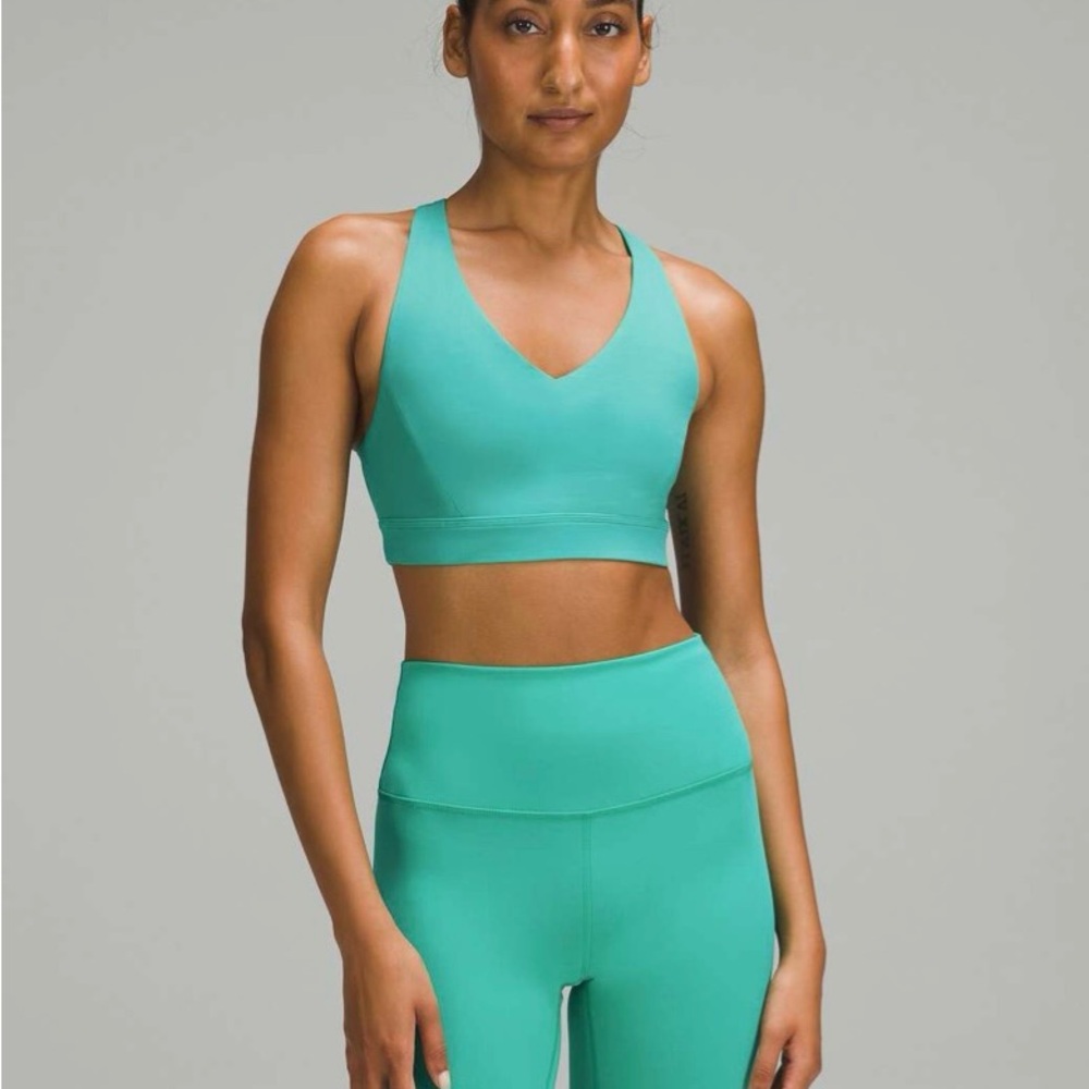 Lululemon Envital Bra - Mrdium support D/DD Cup